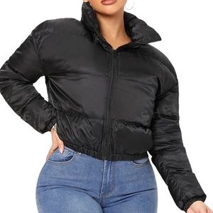 Black cropped puffer jacket. Size Medium